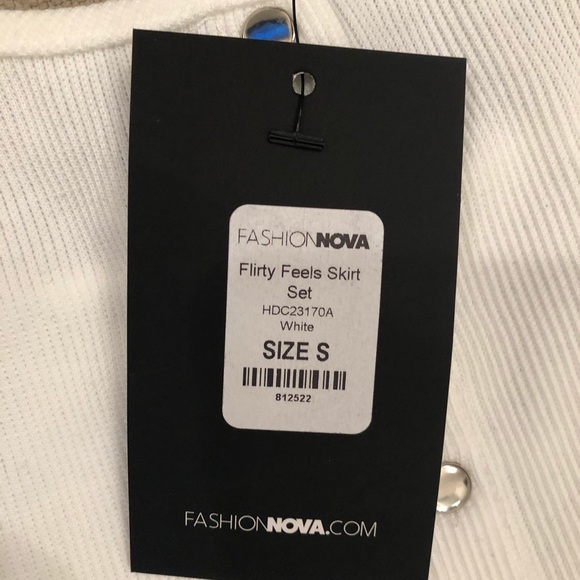 Flirty feels skirt set - Picture 2 of 2